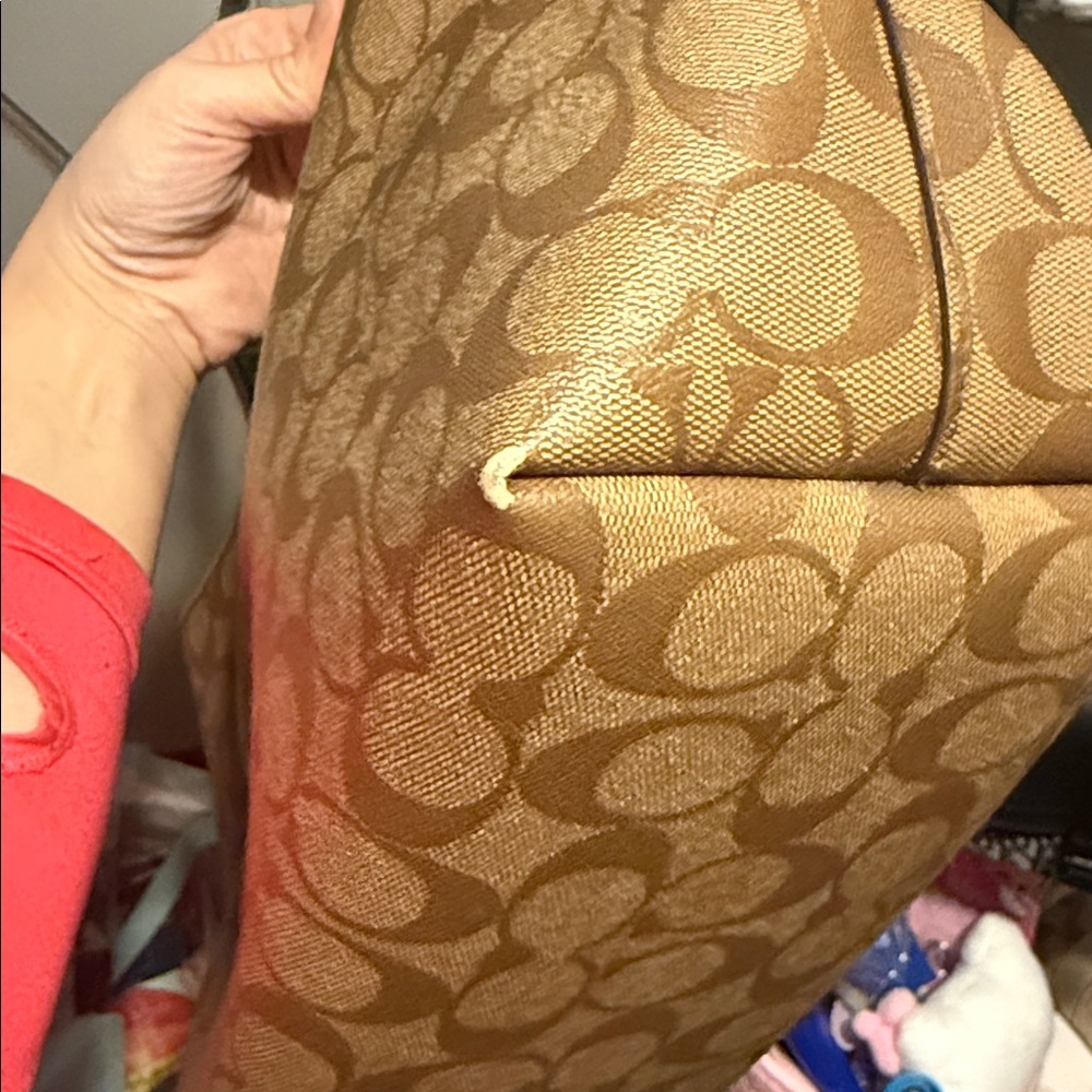 Coach Tan Signature Tote with Pink Scarf n bling chain - Picture 5 of 16